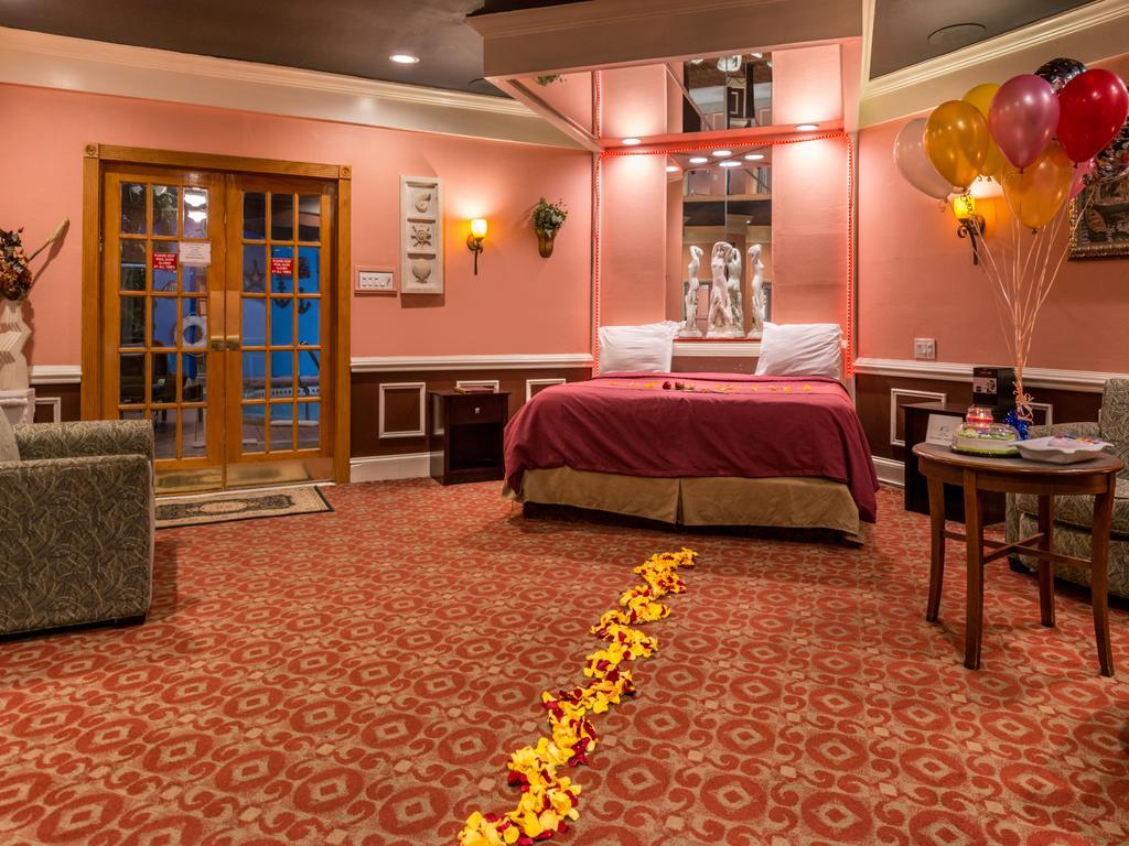 Of The Dove Romantic Luxury & Business 3* Bensalem