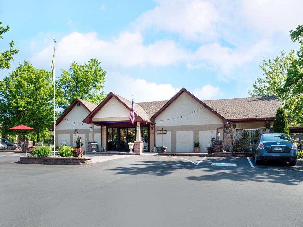 Of The Dove Romantic Luxury & Business 3* Bensalem
