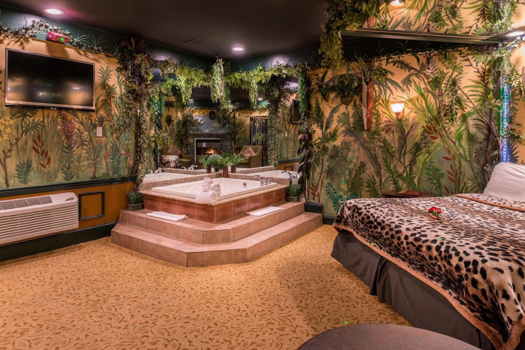 Of The Dove Romantic Luxury & Business Inn 3*