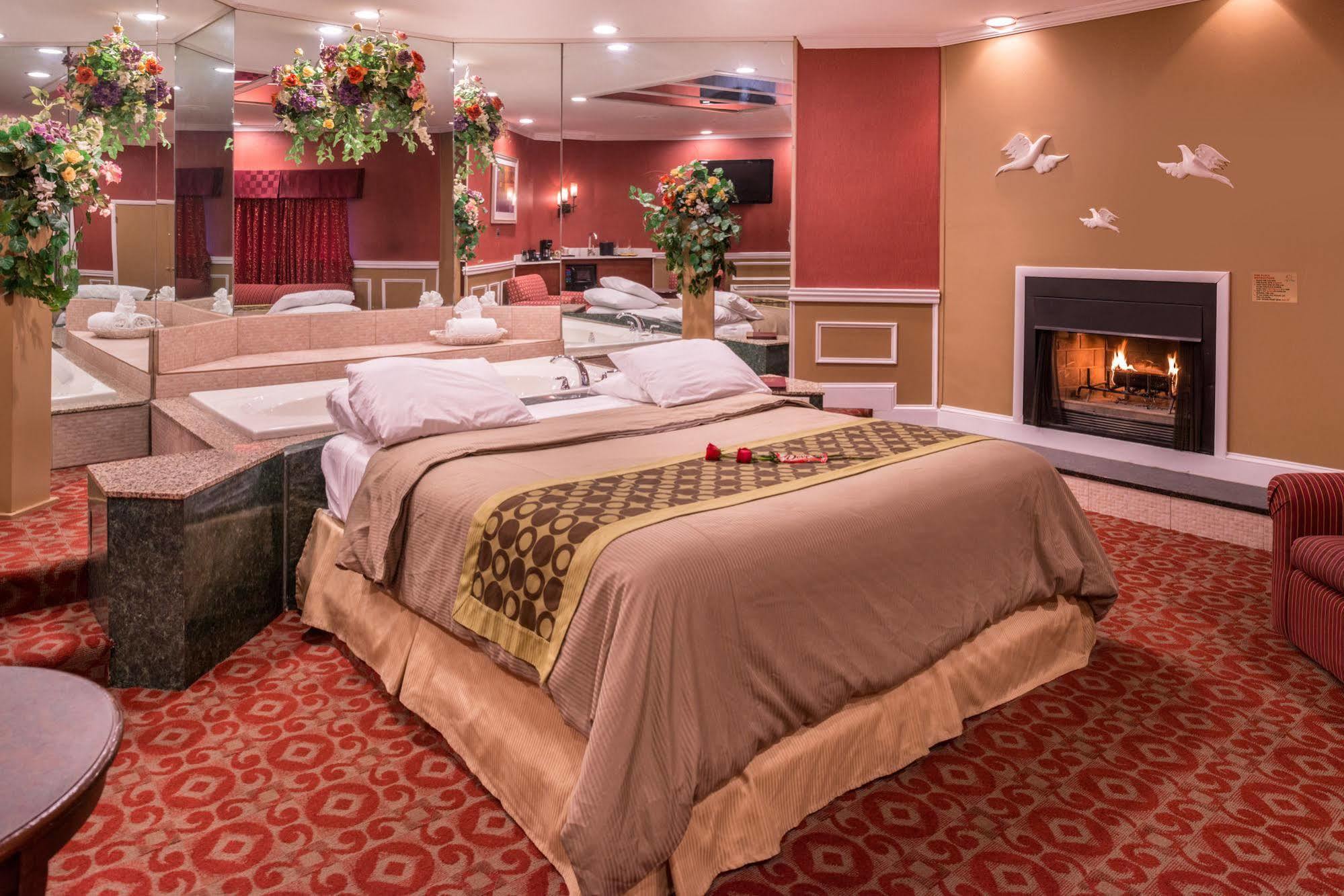 Of The Dove Romantic Luxury & Business Bensalem