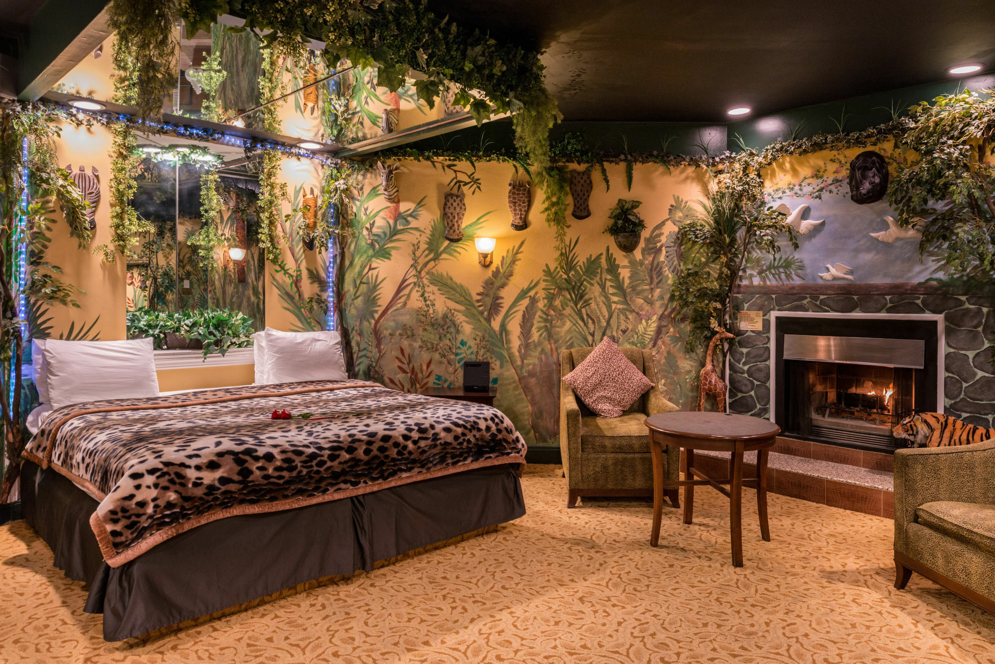 Inn Of The Dove Romantic Luxury & Business Bensalem